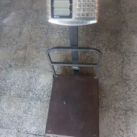باسکول دیجیتالی ۳۰۰ کیلویی