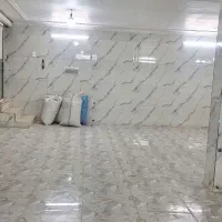 طبقه پایین مغازه شیک وبزرگ|اجارهٔ مغازه و غرفه|یزد, |دیوار