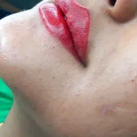 زیبایی فیلم لب|خدمات آرایشگری و زیبایی|مشهد, رده|دیوار