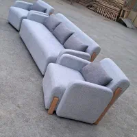 مبل راحتی مینیمال با کیفیت شرکتی درب کارخانه