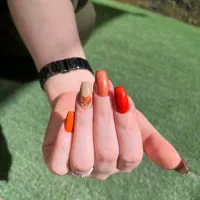 کاشت و ترمیم ناخن