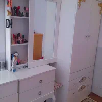 کمد لباس و میزارایش