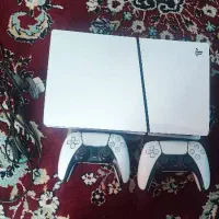 ps5 slim با دو دسته