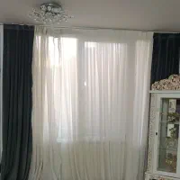 پرده حریر سالم وتمیز