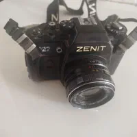 دوربین عکاسی زنیت