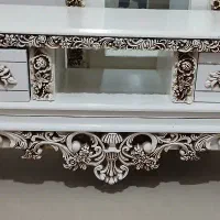 گنجه و میز تلویزیون