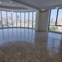 شیراز جنوبی ۱۱۰ متر دفتر کار ۲ اتاق لابی و لابی من