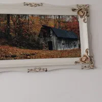 ساعت دیواری و تابلو فرش