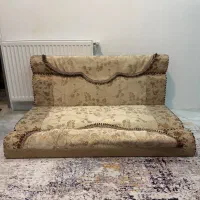 ۲ عدد پشتی کاملا نو و تمیز