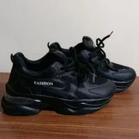 کفش ورزشی|کیف، کفش، کمربند|یاسوج, |دیوار