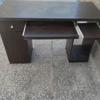 میز کامپیوتر