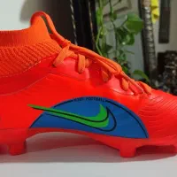 کفش فوتبالی|کیف، کفش، کمربند|گنبد کاووس, |دیوار