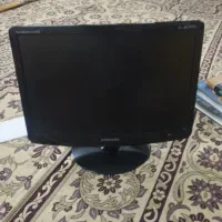 مانیتور 19 اینچ سامسونگ|قطعات و لوازم جانبی رایانه|اسلام‌شهر, شهرک قائمیه|دیوار