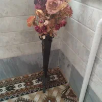 گل و گلدان