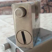 قفل کتابی