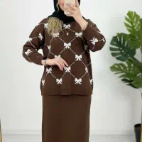 لباس گرم مانتو زنانه دخترانه|لباس|شیروان (خراسان), |دیوار