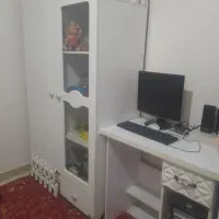 کمد ومیز تحریر