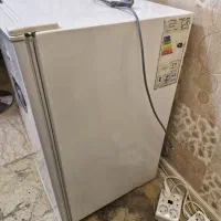 مینی یخچال فریزر ۵ فوت کاملا سالم|یخچال و فریزر|تهران, تهرانپارس جنوبی|دیوار