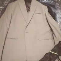 فروش فوری کت شلوار فقط یکبار پوشیده شده