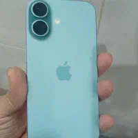 آیفون ۱۶ نرمال سبز