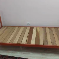 تختخواب یکنفره فلزی با کفی چوبی|تخت و سرویس خواب|تهران, قاسم‌آباد|دیوار