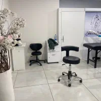 واگذاری کامل فروش وسایل  و تجهیزات سالن زیبایی