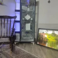 گنجه صندلی راک و تابلو چراغ دار در حدنو