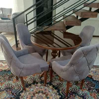 میزنهارخوری چهارنفره طوسی و مد روز،در حد نو