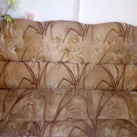دو دست مبل راحتی و سلطنتی|مبلمان خانگی و میز عسلی|قوچان, |دیوار