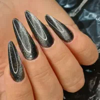 خدمات ناخن (با تخفیف ویژه تا اخر خردادماه)