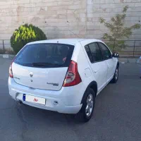 رنو ساندرو اتوماتیک، مدل ۱۳۹۶|خودرو سواری و وانت|تهران, پونک|دیوار