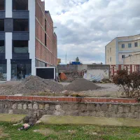 زمین تجاری در خان ببین موقعیت عالی کنار هتل