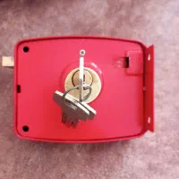 قفل درب اصلی|ابزارآلات|شهرضا, |دیوار