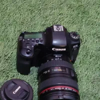 دوربین عکاسی و فیلمبرداری 6D