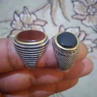 دو عدد انگشتر نقره نیست ولی ساخت عالی زدن