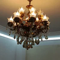 لوستر برنج ۱۶ شعله لاله نگین دار|لوستر و چراغ آویز|تهران, زهتابی|دیوار