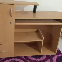میز کامپیوتر.  میز تحریر