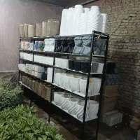 قفسه فلزی ۴ طبقه محکم و تمیز