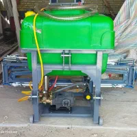 سم پاش پشت تراکتوری