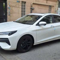 j7 سفید