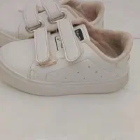 همگی سالمه سایز ۲۲ و ۲۵|کفش و لباس بچه|ابهر, |دیوار