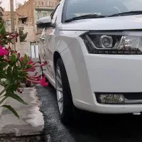 دنا پلاس ۵ دنده ۹۸|خودرو سواری و وانت|بروجرد, |دیوار