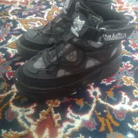 کت نو ۳۰۰۰۰۰تومان کفش در حد نو ۳۰۰۰۰۰تومان|کفش و لباس بچه|شال, |دیوار