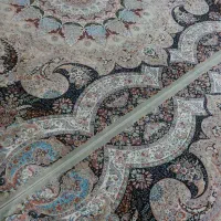 ۲ تخته فرش ۹متری ۱۲۰۰ شانه تراکم ۳۶۰۰|فرش|نسیم‌شهر, |دیوار