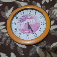 ساعت .سینی‌. هرکدام 200