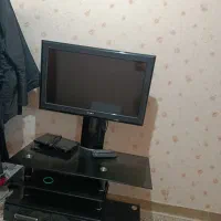 تلویزیون و میز تلوزیون