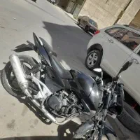 پالس200 یوجی فور