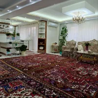 اپارتمان ۱۴۵ متر طبقه اول شمالی چهارراه طالقانی