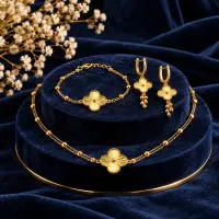 سرویس طلا تکی گردنبند گوشواره دستبند ونکلیف