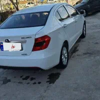 برلیانس ۲۳۰ پارس خودرویی